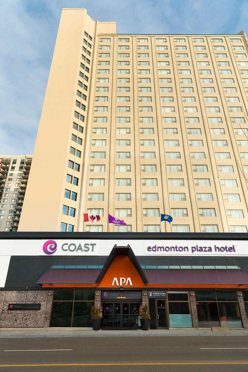 Coast Edmonton Plaza Hotel By Apa Exterior photo